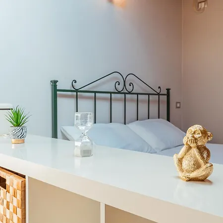 Mansarda Magellano - Parcheggio Auto Ferrara