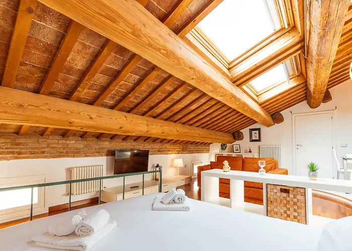 Mansarda Magellano - Parcheggio Auto Apartmán