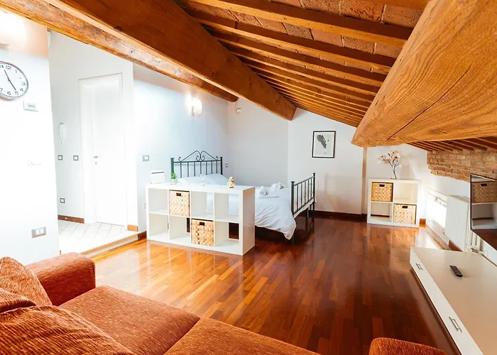 Apartmán Mansarda Magellano - Parcheggio Auto